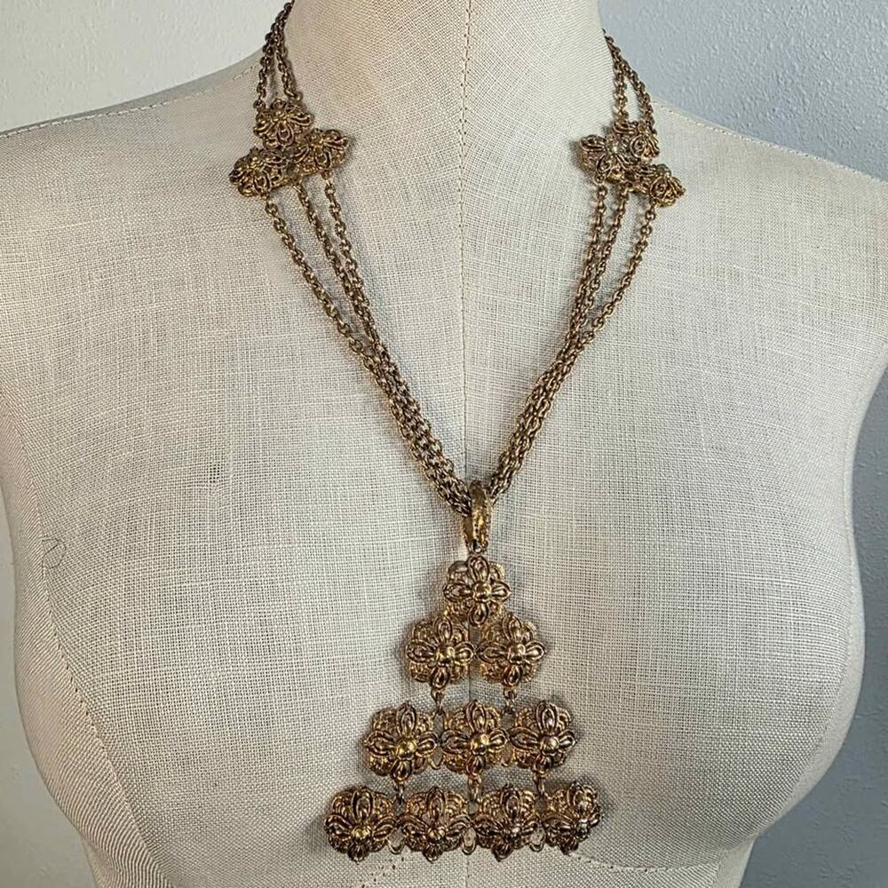 Vintage Gold Tone Bib Necklace Filigree Floral Chandelier Pendant Boho